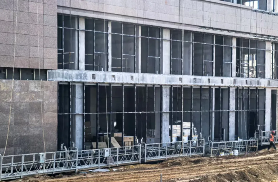 南昌市政建設(shè)集團有限公司緊急開展強對流天氣專項安全檢查，全面排查設(shè)備加固、用電安全、排水防澇及應(yīng)急物資，筑牢極端天氣施工安全防線
